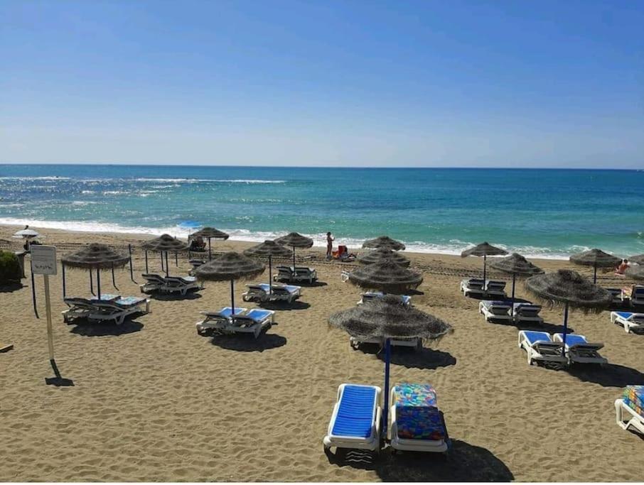 贝纳尔马德纳Elegante Alojamiento Con Piscina A 200 M Del Mar.公寓 外观 照片